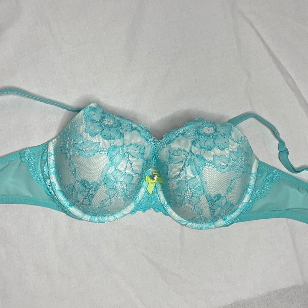 VS Body By Victoria Lined Perfect Coverage Bra